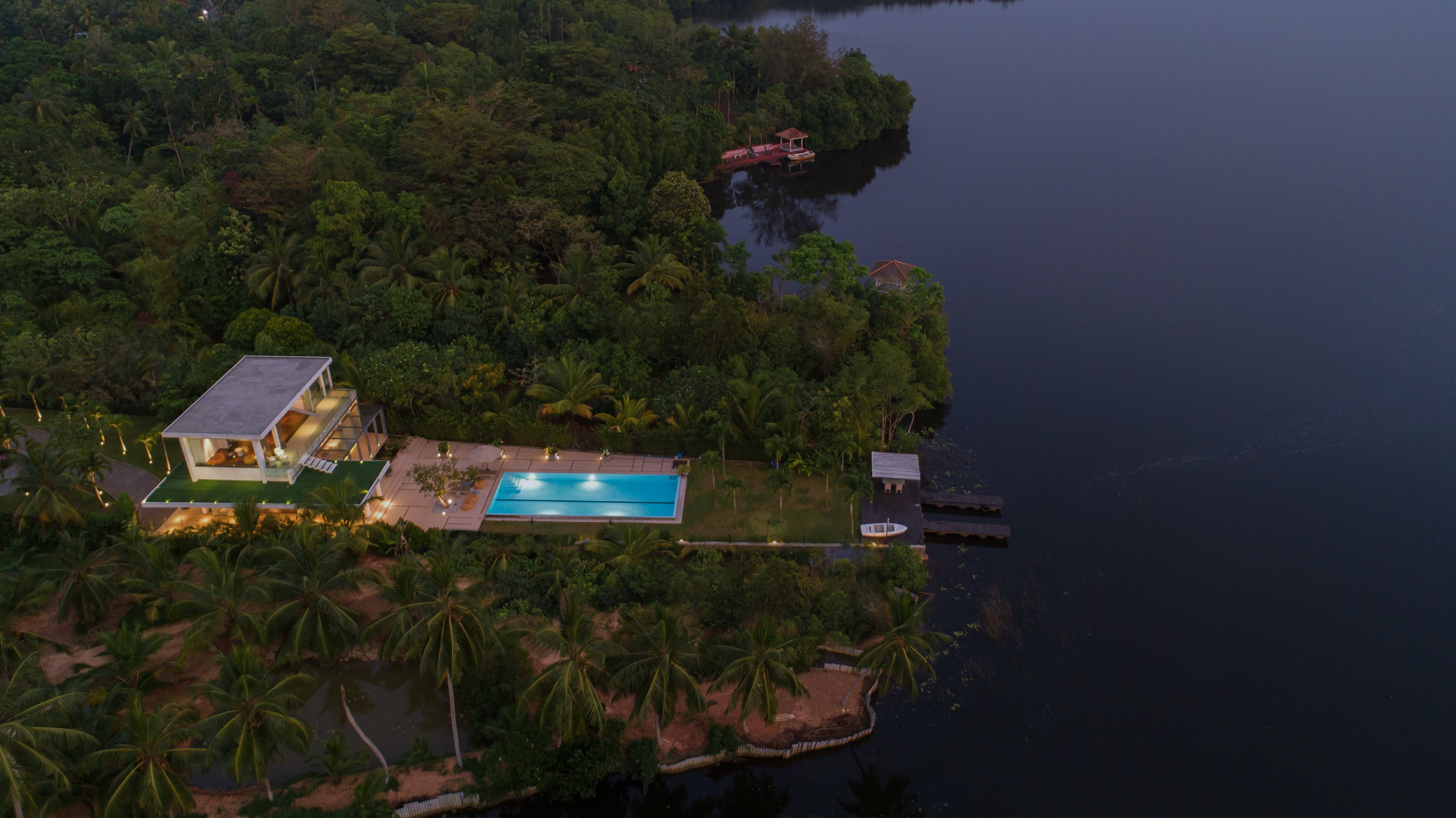 ARCHITECTURAL - RIVER HOUSE